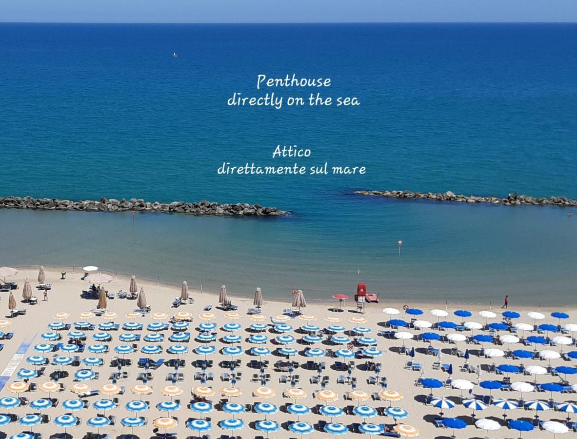 La Terrazza Sul Mare Apartment มอนเตซิลวาโน ภายนอก รูปภาพ