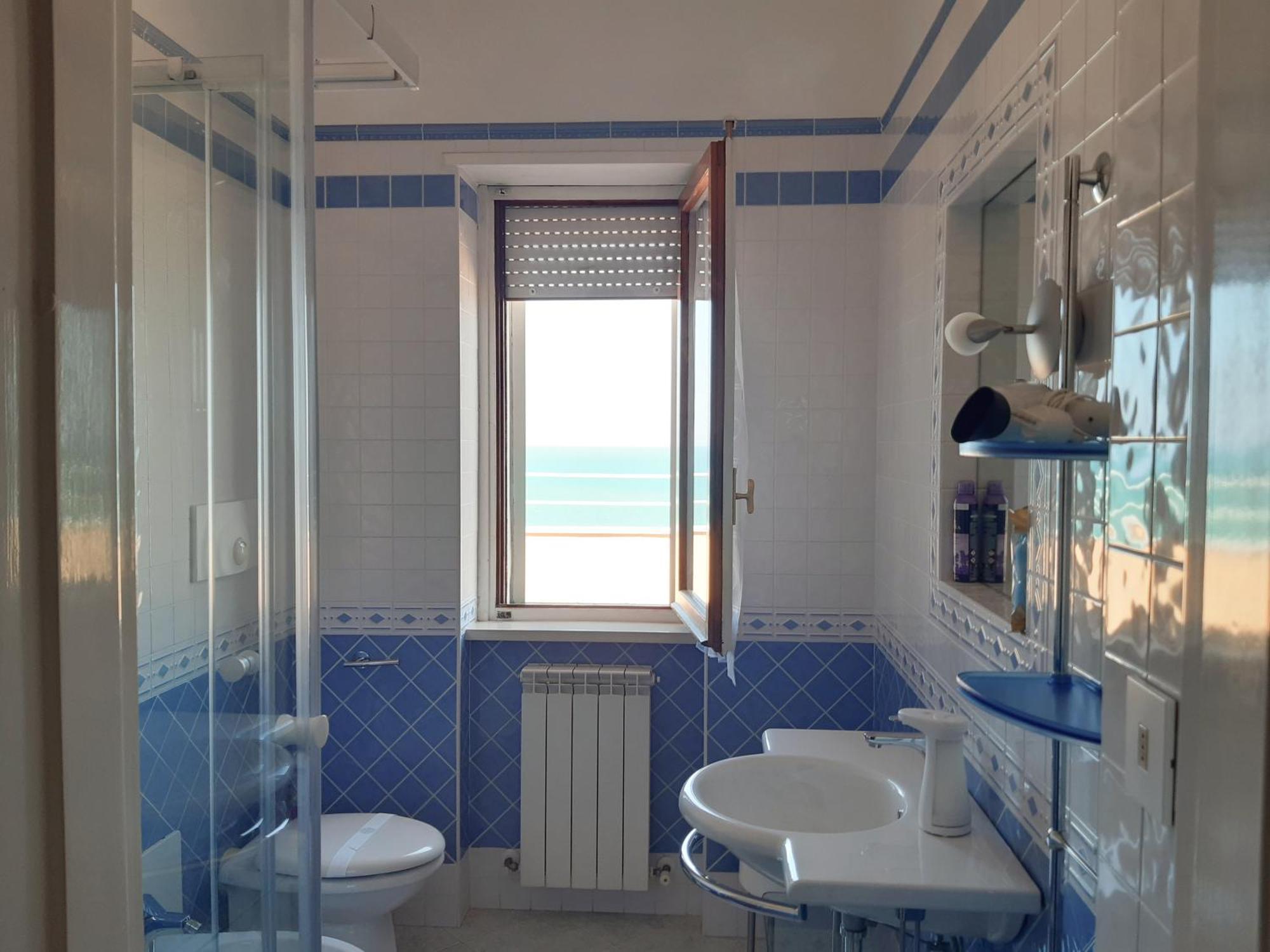 La Terrazza Sul Mare Apartment มอนเตซิลวาโน ภายนอก รูปภาพ